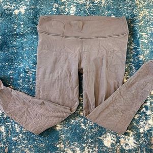 Lululemon Leggings- size 12, mauve